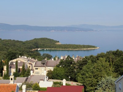Apartment Two bedroom apartment with terrace and sea view Njivice, Krk A-5458-a - Outdoor photo 27