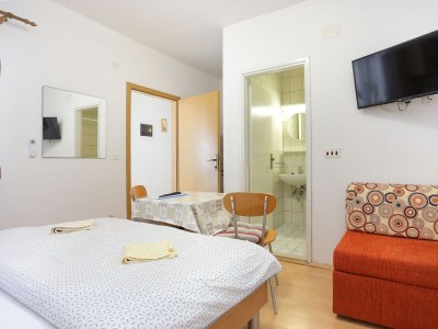 Apartment Studio flat with terrace and sea view Tučepi, Makarska AS-2676-b - Outdoor photo 10