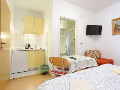 Apartment Studio flat with terrace and sea view Tučepi, Makarska AS-2676-b - Outdoor photo 11