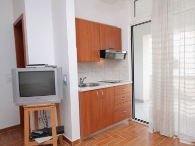 Apartment Studio flat with terrace and sea view Njivice, Krk AS-5458-a - Outdoor photo 17