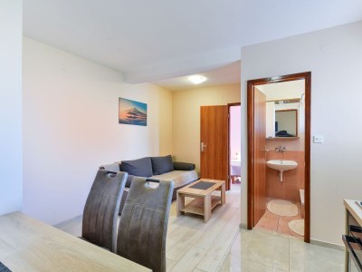 Apartment One bedroom apartment with balcony and sea view Bibinje, Zadar A-5786-b - Outdoor photo 10