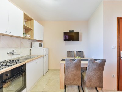 Apartment One bedroom apartment with balcony and sea view Bibinje, Zadar A-5786-b - Outdoor photo 12