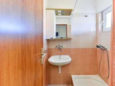 Apartment One bedroom apartment with balcony and sea view Bibinje, Zadar A-5786-b - Outdoor photo 20