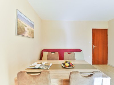 Apartment One bedroom apartment with balcony and sea view Bibinje, Zadar A-5786-c - Outdoor photo 12