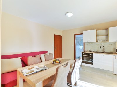 Apartment One bedroom apartment with balcony and sea view Bibinje, Zadar A-5786-c - Outdoor photo 13