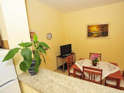 Apartment Two bedroom apartment with terrace Sukošan, Zadar A-5802-b - Outdoor photo 13