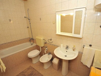 Apartment Two bedroom apartment with terrace Sukošan, Zadar A-5802-b - Outdoor photo 18