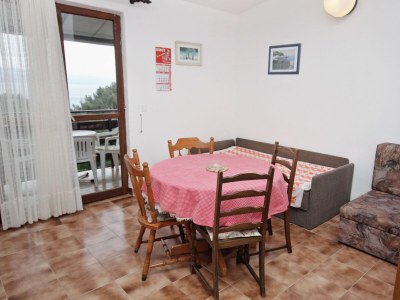 Apartment One bedroom apartment with balcony and sea view Nemira, Omiš A-5884-b - Outdoor photo 17