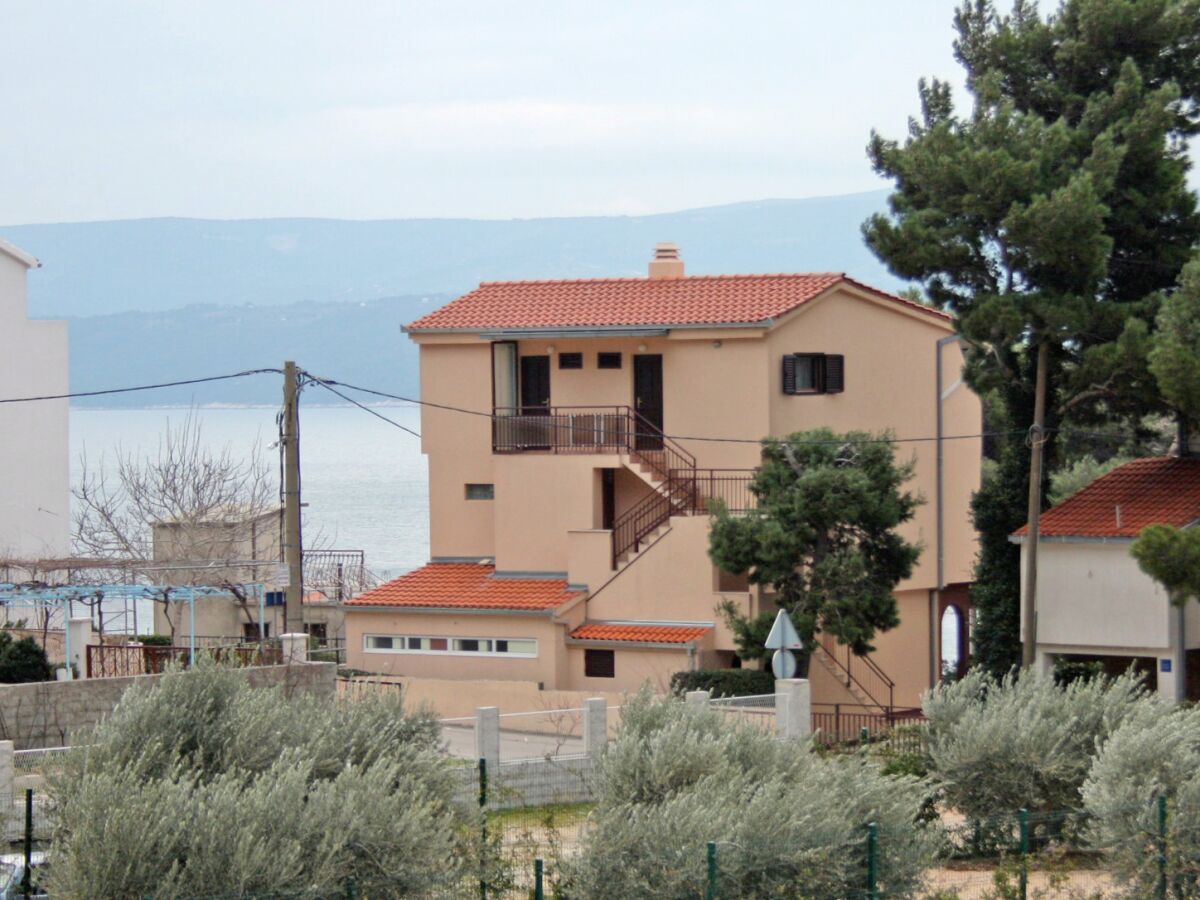 Apartment One bedroom apartment with balcony and sea view Nemira, Omiš A-5884-c - Outdoor photo 2