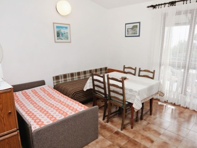 Apartment One bedroom apartment with balcony and sea view Nemira, Omiš A-5884-c - Outdoor photo 17