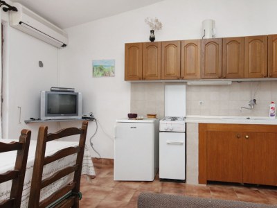 Apartment One bedroom apartment with balcony and sea view Nemira, Omiš A-5884-c - Outdoor photo 19