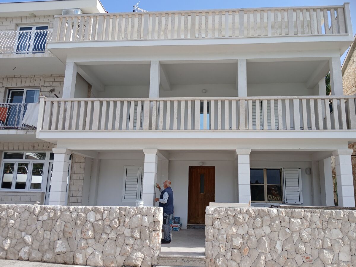 Apartment Four-bedroom apartment near beach Ražanj, Rogoznica A-5945-a