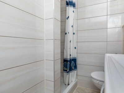 Apartment Two bedroom apartment with terrace and sea view Pisak, Omiš A-5975-a - Outdoor photo 24