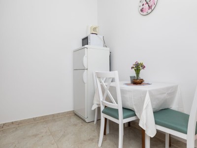 Apartment One bedroom apartment with balcony and sea view Pisak, Omiš A-5975-b - Outdoor photo 10