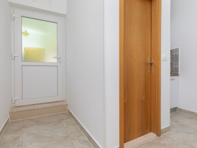 Apartment One bedroom apartment with balcony and sea view Pisak, Omiš A-5975-b - Outdoor photo 20