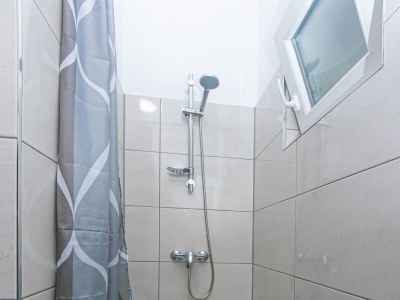 Apartment One bedroom apartment with terrace and sea view Pisak, Omiš A-5975-c - Outdoor photo 18