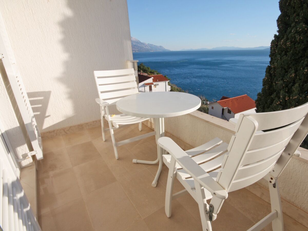 Apartment One bedroom apartment with balcony and sea view Pisak, Omiš A-5975-d