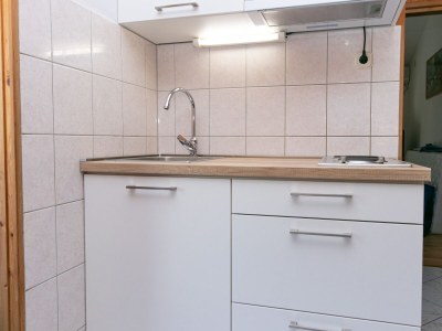 Apartment One bedroom apartment with balcony and sea view Pisak, Omiš A-5975-d - Outdoor photo 12