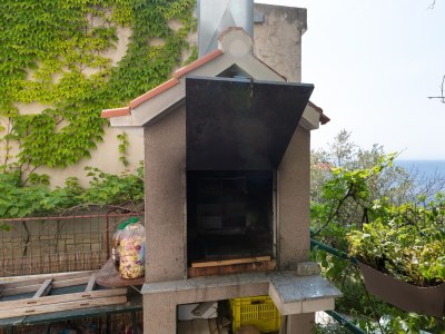 Apartment Two bedroom apartment with terrace and sea view Pisak, Omiš A-5975-f - Outdoor photo 5