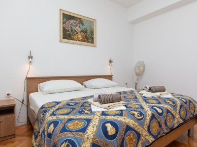 Apartment Two bedroom apartment with terrace and sea view Pisak, Omiš A-5975-f - Outdoor photo 21