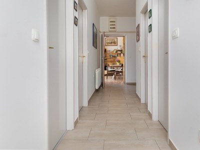 Apartment Two bedroom apartment with terrace and sea view Pisak, Omiš A-5975-f - Outdoor photo 32