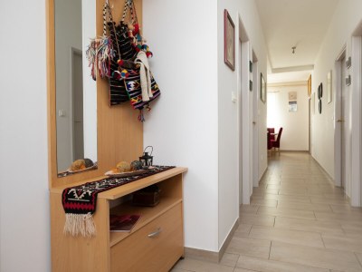 Apartment Two bedroom apartment with terrace and sea view Pisak, Omiš A-5975-f - Outdoor photo 33