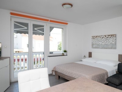 Apartment Studio flat with balcony and sea view Sukošan, Zadar AS-6131-a - Outdoor photo 14