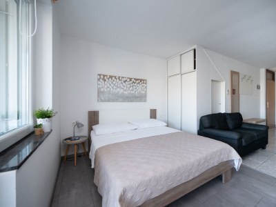 Apartment Studio flat with balcony and sea view Sukošan, Zadar AS-6131-a - Outdoor photo 15