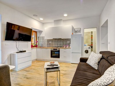 Apartment Two bedroom apartment with terrace Fažana A-7207-a - Outdoor photo 9