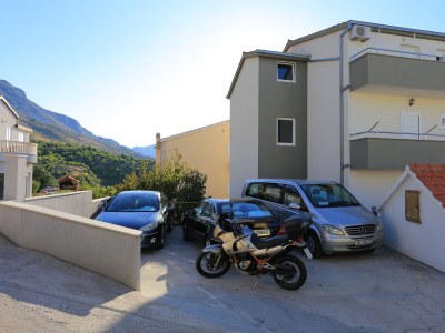 Apartment Three bedroom apartment with terrace and sea view Mali Rat, Omiš A-7482-b - Outdoor photo 9