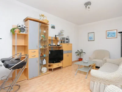 Apartment Three bedroom apartment with terrace and sea view Mali Rat, Omiš A-7482-b - Outdoor photo 11