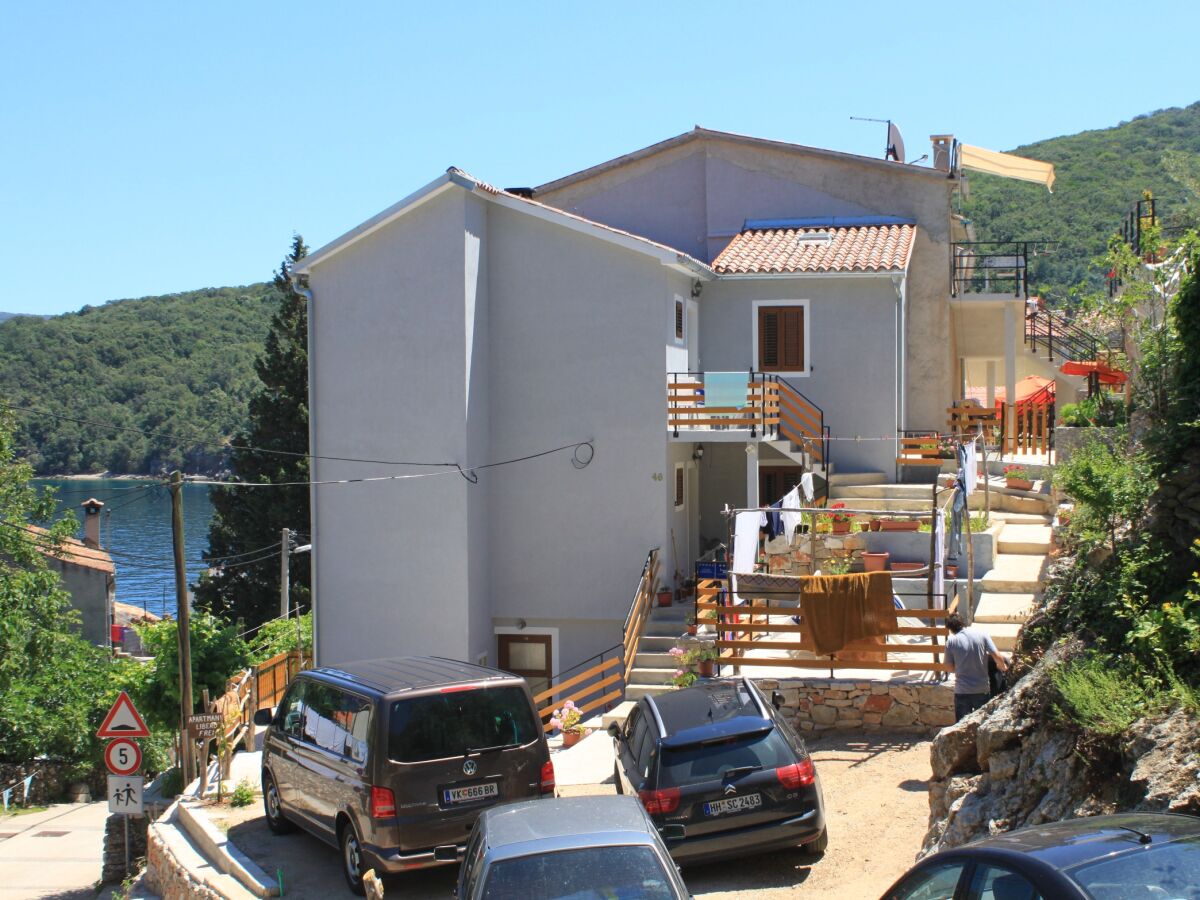 Apartment Two bedroom apartment with terrace Valun, Cres A-8081-a - Outdoor photo 2