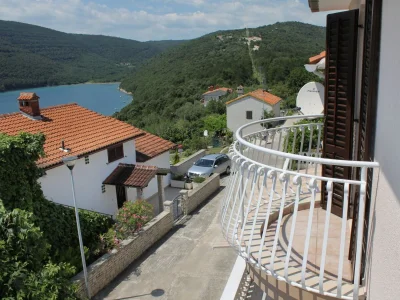 Apartment Two bedroom apartment with terrace and sea view Duga Luka (Prtlog), Labin A-5528-b - Outdoor photo 26