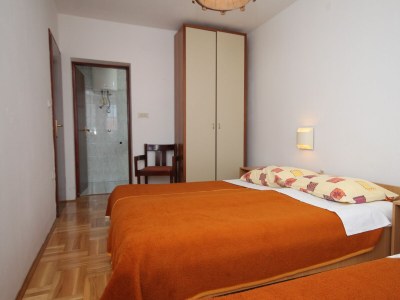 Apartment Two bedroom apartment with terrace and sea view Mali Lošinj, Lošinj A-8090-a - Outdoor photo 21