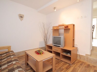 Apartment Two bedroom apartment with terrace Duga Luka (Prtlog), Labin A-5528-c - Outdoor photo 10