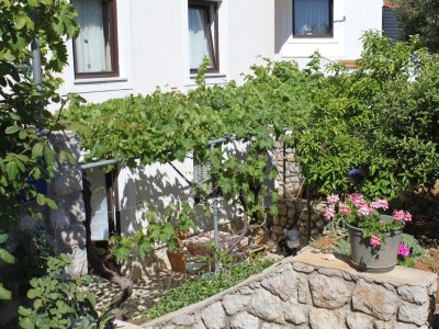 Apartment Two bedroom apartment with terrace Mali Lošinj, Lošinj A-8090-b - Outdoor photo 8