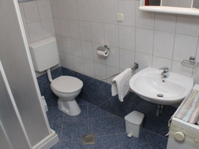 Apartment Two bedroom apartment with terrace Mali Lošinj, Lošinj A-8090-c - Outdoor photo 24