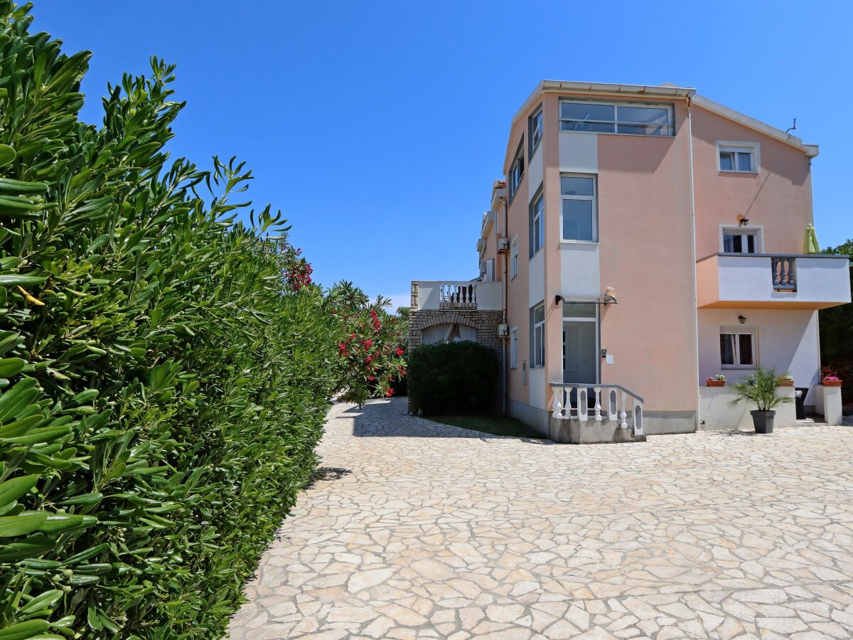 Apartment One bedroom apartment with balcony and sea view Pag A-6412-b - Outdoor photo 3