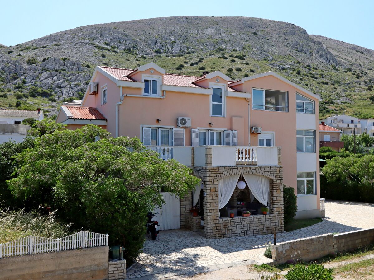 Apartment Three bedroom apartment with terrace and sea view Pag A-6412-d