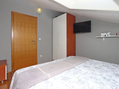 Apartment Three bedroom apartment with terrace and sea view Pag A-6412-d - Outdoor photo 25