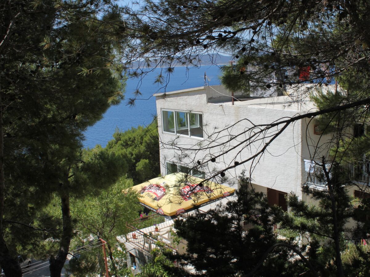 Holiday room with balcony and sea view Brela, Makarska S-6895-a - Outdoor photo 2