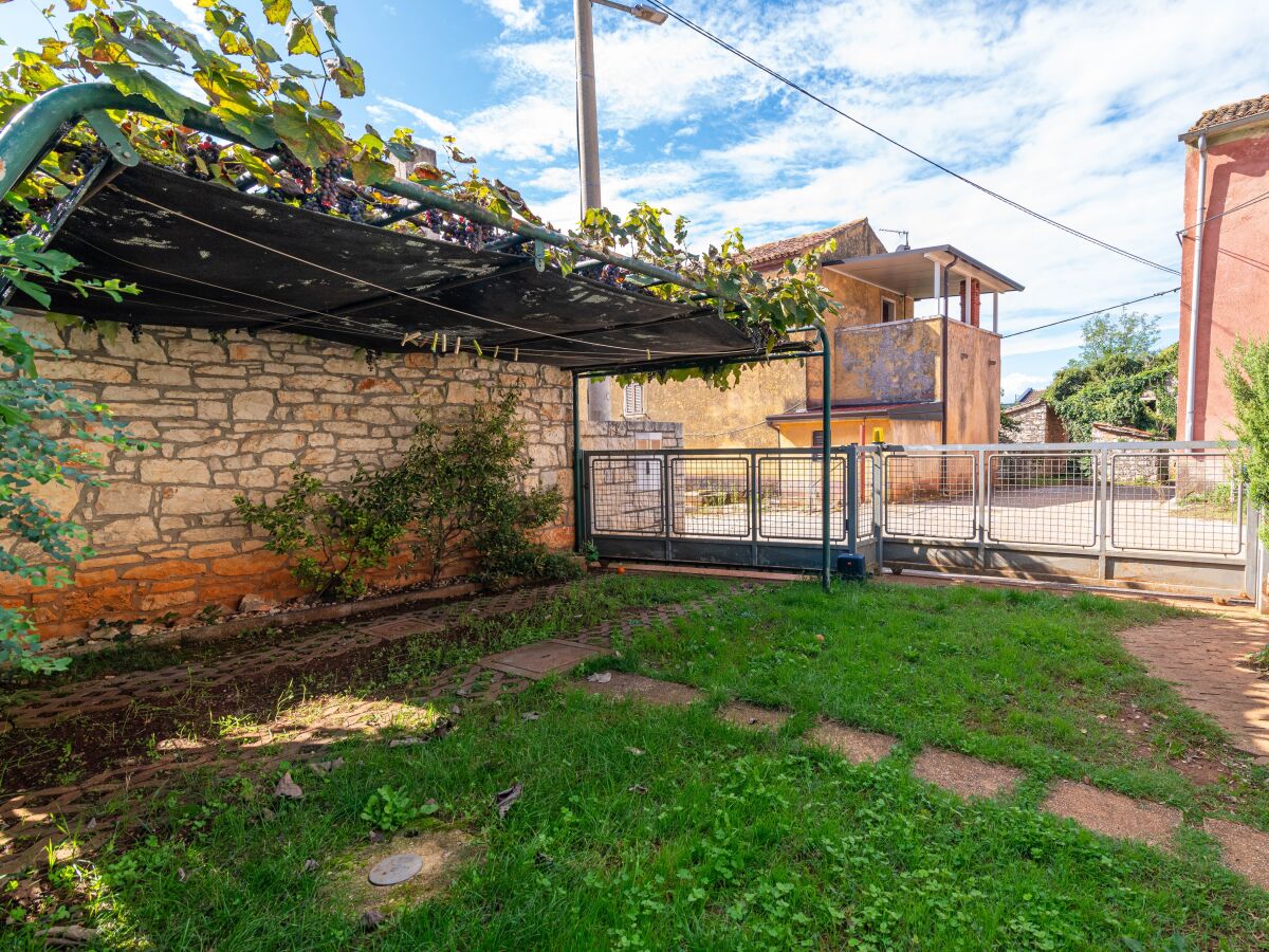 Apartment One bedroom apartment with terrace Dolinci, Umag A-7111-a - Outdoor photo 5