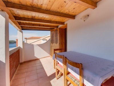 Apartment One bedroom apartment with balcony and sea view Mali Lošinj, Lošinj A-15050-a - Outdoor photo 14