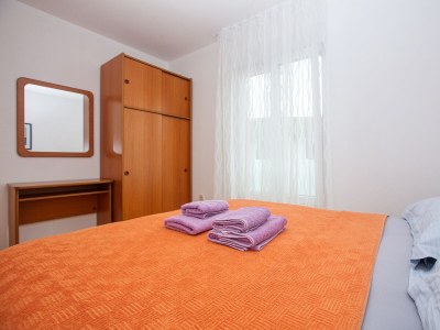 Apartment Two bedroom apartment with terrace Pirovac, Šibenik A-15320-b - Outdoor photo 20