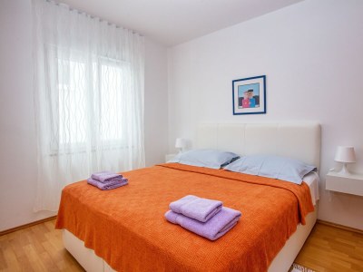 Apartment Two bedroom apartment with terrace Pirovac, Šibenik A-15320-b - Outdoor photo 22