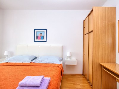 Apartment Two bedroom apartment with terrace Pirovac, Šibenik A-15320-b - Outdoor photo 24