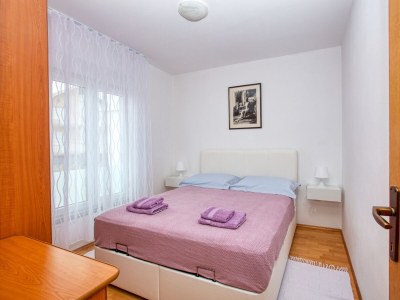 Apartment One bedroom apartment with terrace Pirovac, Šibenik A-15320-c in Pirovac - Apartment