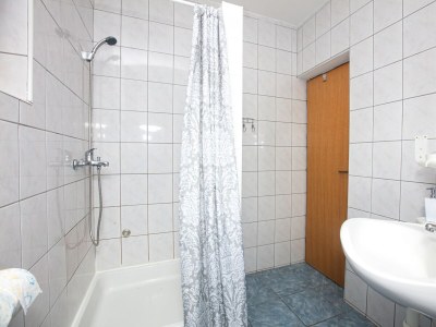 Apartment One bedroom apartment with terrace Pirovac, Šibenik A-15320-c - Outdoor photo 21