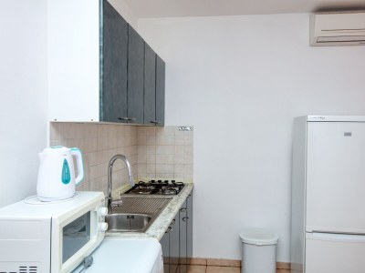 Apartment Two bedroom apartment with terrace Pirovac, Šibenik A-15320-d - Outdoor photo 19