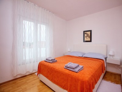 Apartment Two bedroom apartment with terrace Pirovac, Šibenik A-15320-d - Outdoor photo 21